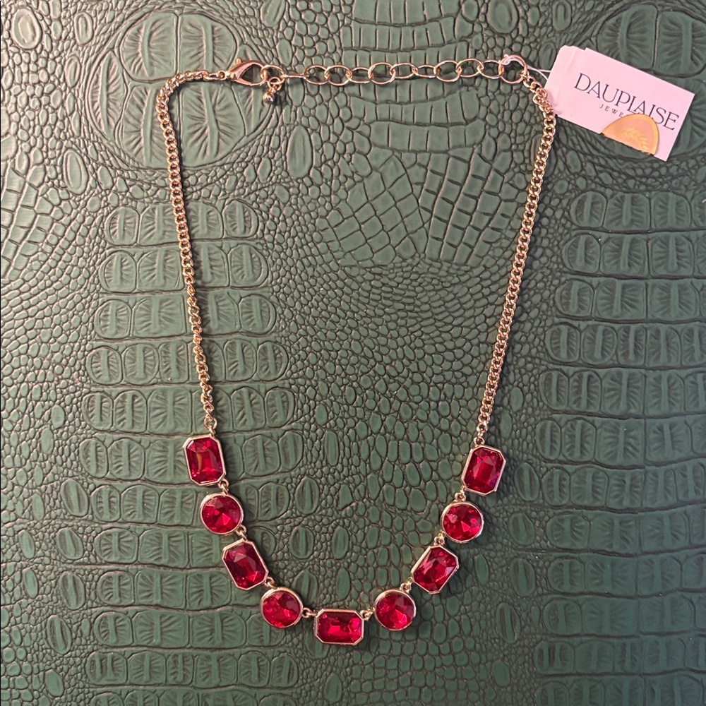 DAUPLAISE gold and ruby gemstones costume jewelry necklace